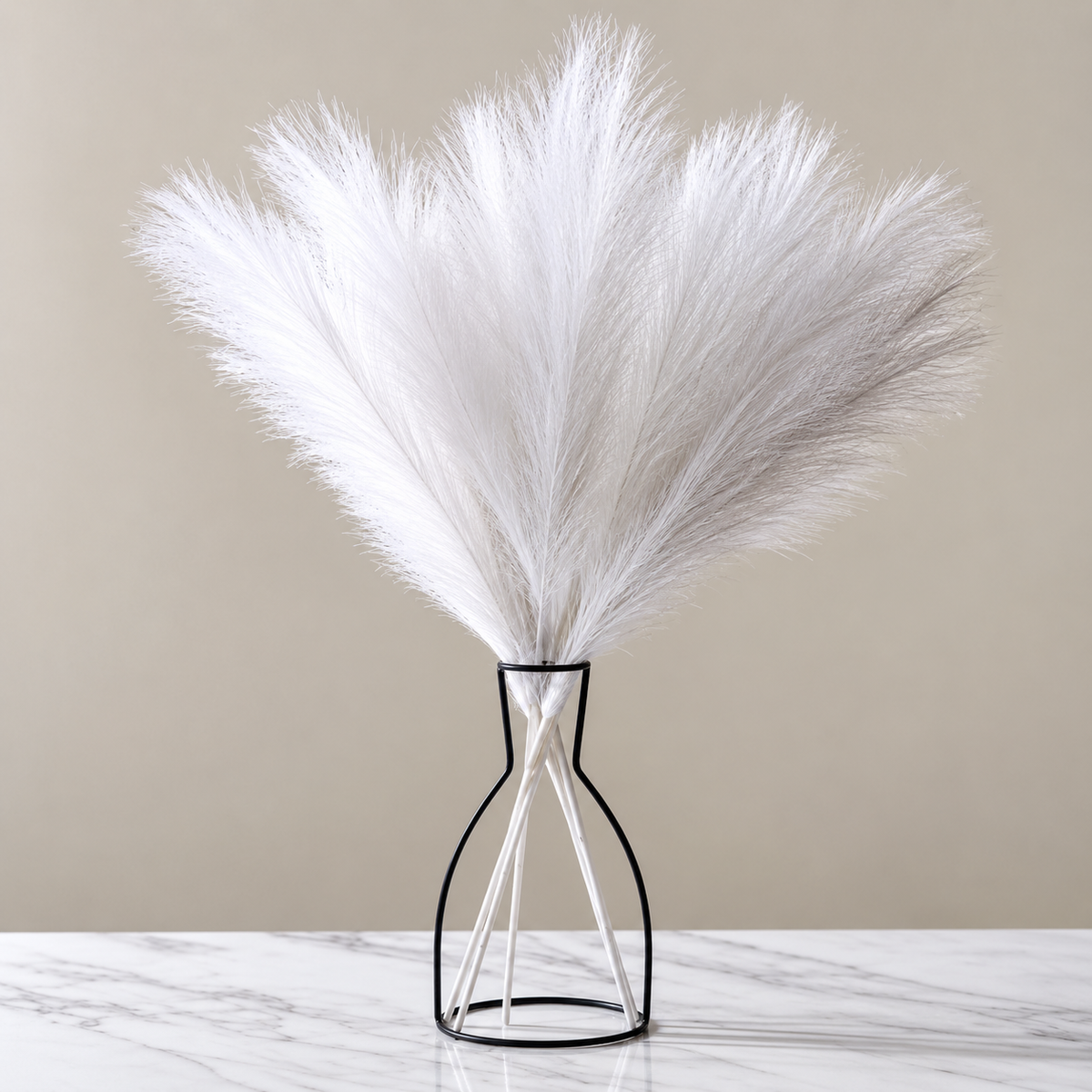 5 White Pampas Faux Grass